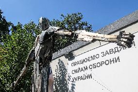 Statue made of downed Russian rockets in Kharkiv