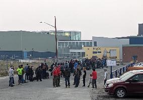 Yellowknife Evacuated Due To Wildfires - Canada