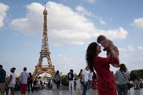 Parisian Right bank during Summer - Paris