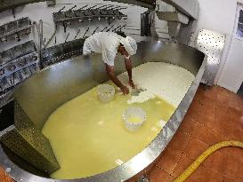 Mahon Cheese Making - Menorca