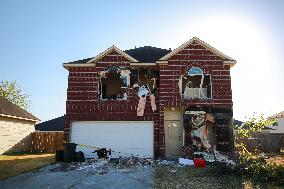 Houston Police Destroy House With Suspect Inside (Aftermath)