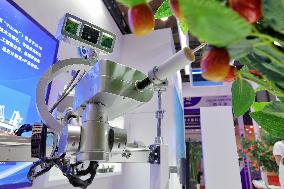 2023 World Robot Conference Held in Beijing