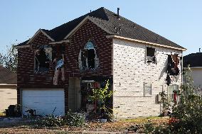 Houston Police Destroy House With Suspect Inside (Aftermath)