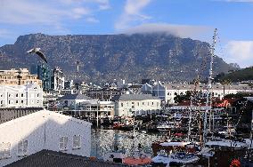 SOUTH AFRICA-CAPE TOWN-VIEW