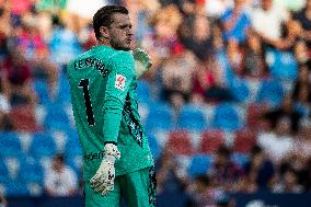 Levante UD v Burgos CF - Segunda Division