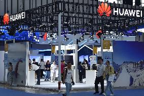 Huawei's Sales Revenue Increased in H1 2023
