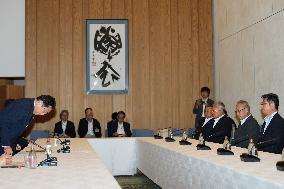 JAPAN-TOKYO-PM-FISHERIES FEDERATION-RADIOACTIVE WASTEWATER-MEETING