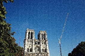 Preparatory Work To Install The Fleche On Notre Dame De Paris - Paris
