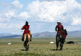 MONGOLIA-ULAN BATOR-NOMADIC CULTURE-FESTIVAL-HORSEMANSHIP PERFORMANCE