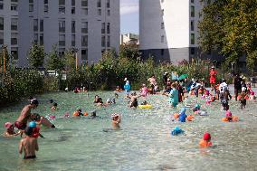 Children Swim In A Natural Pond - Pantin