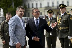 Finnish Prime Minister Petteri Orpo visits Ukraine