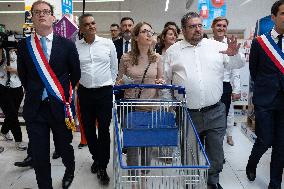 Aurore Berge shopping for back-to-school supplies - Rueil-Malmaison