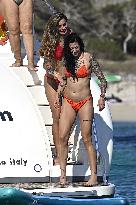 Players Of The Spanish Women's Soccer Team Enjoy A Break - Ibiza