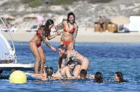 Players Of The Spanish Women's Soccer Team Enjoy A Break - Ibiza