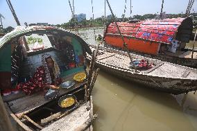Gypsy Family In Boat House On Dakatia River - Bangladesh