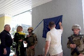 Memorial plaque for Ukrainian military pilot Taras Redkin in Kharkiv