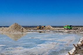 Beidechi Salt Farm in Ordos