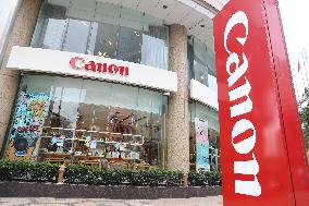 Japanese Brand Canon Image Store in Shanghai