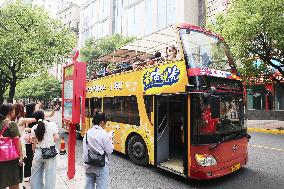 Open-top Bus Disappear in Shanghai