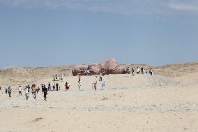 Gobi Desert Landmark Sculpture Works in Guazhou