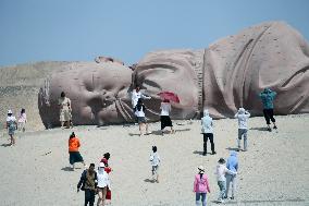 Gobi Desert Landmark Sculpture Works in Guazhou