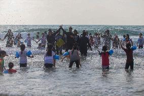 Swimming Carnival - Gaza