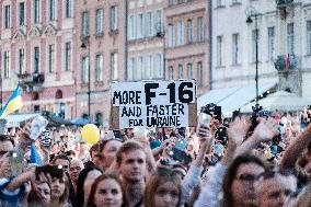 Ukraine Independence Day Celebration In Warsaw, Poland