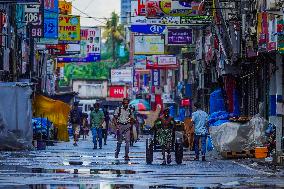 Daily Life In Colombo