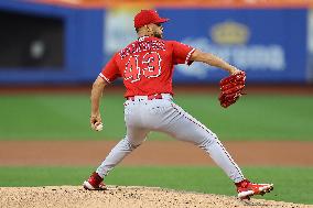 Los Angeles Angels v New York Mets