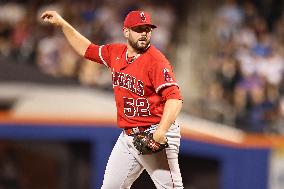 Los Angeles Angels v New York Mets