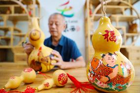 Pyrograph Gourd Art