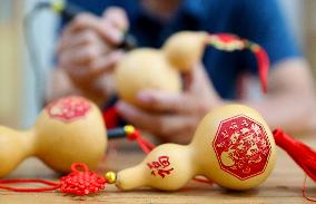 Pyrograph Gourd Art