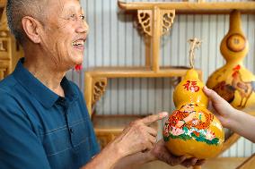 Pyrograph Gourd Art