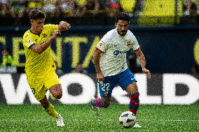 Villarreal CF v FC Barcelona - LaLiga EA Sports