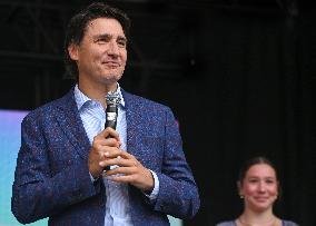 PM Trudeau Stops In  Edmonton To Celebrate Pride