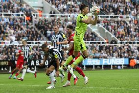 Newcastle United v Liverpool FC - Premier League