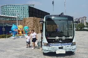 Hangzhou Asian Games' First Self-driving Bus Route