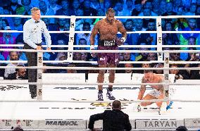 Oleksandr Usyk vs Daniel Dubois