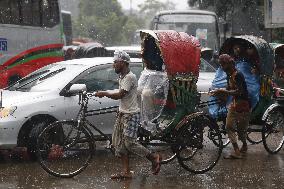 Daily Life In Dhaka