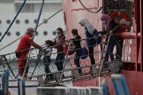 Ocean Viking Rescue Ship Saves 439 Migrants Disembark In Naples