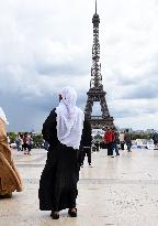 New French Education Minister Bans Abayas Dresses In Schools