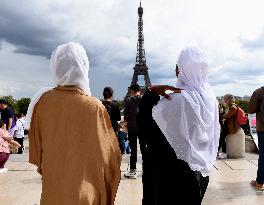 New French Education Minister Bans Abayas Dresses In Schools