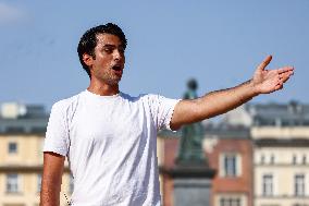 Matteo Bocelli Street Performance In Krakow, Poland