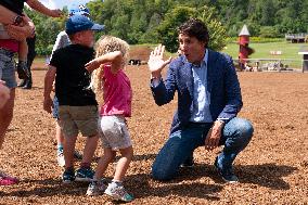 Trudeau Visits A Farm - Ontario