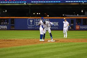 Texas Rangers v New York Mets