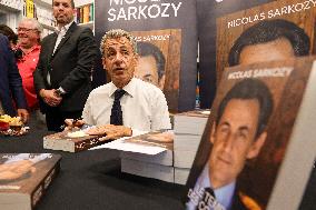 Nicolas Sarkozy Book Signing - Arcachon