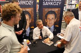 Nicolas Sarkozy Book Signing - Arcachon