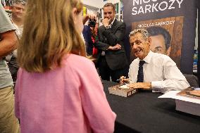 Nicolas Sarkozy Book Signing - Arcachon