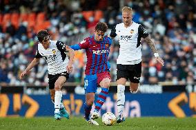 Valencia CF V FC Barcelona - La Liga Santander