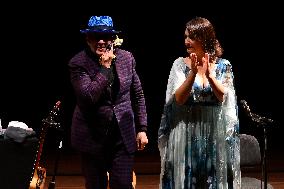 Carmen Consoli & Elvis Costello Live Auditorium Parco Della Musica